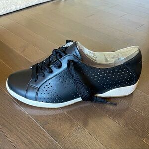 DANSKO Orli Nappa Black Leather Perforated Sneakers Shoes Size 42 NIB